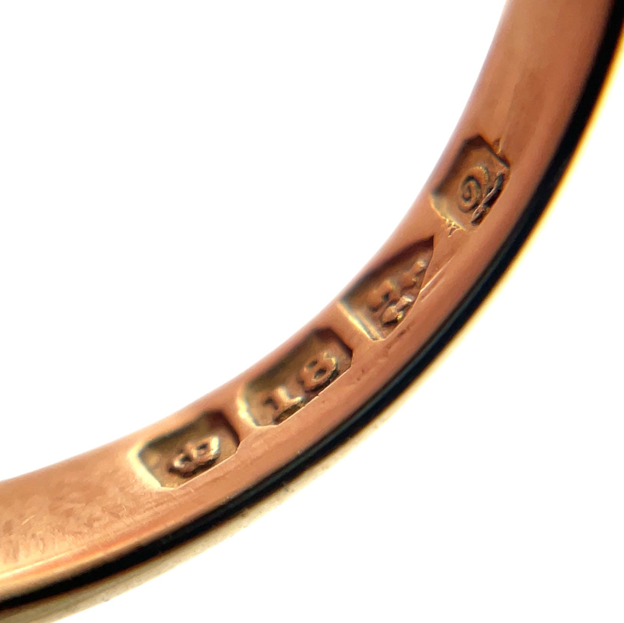 18ct Gold Keeper Ring (P)