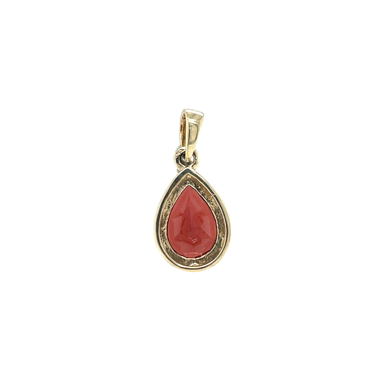9ct Yellow Gold Pear Shaped Garnet Rubover Pendant
