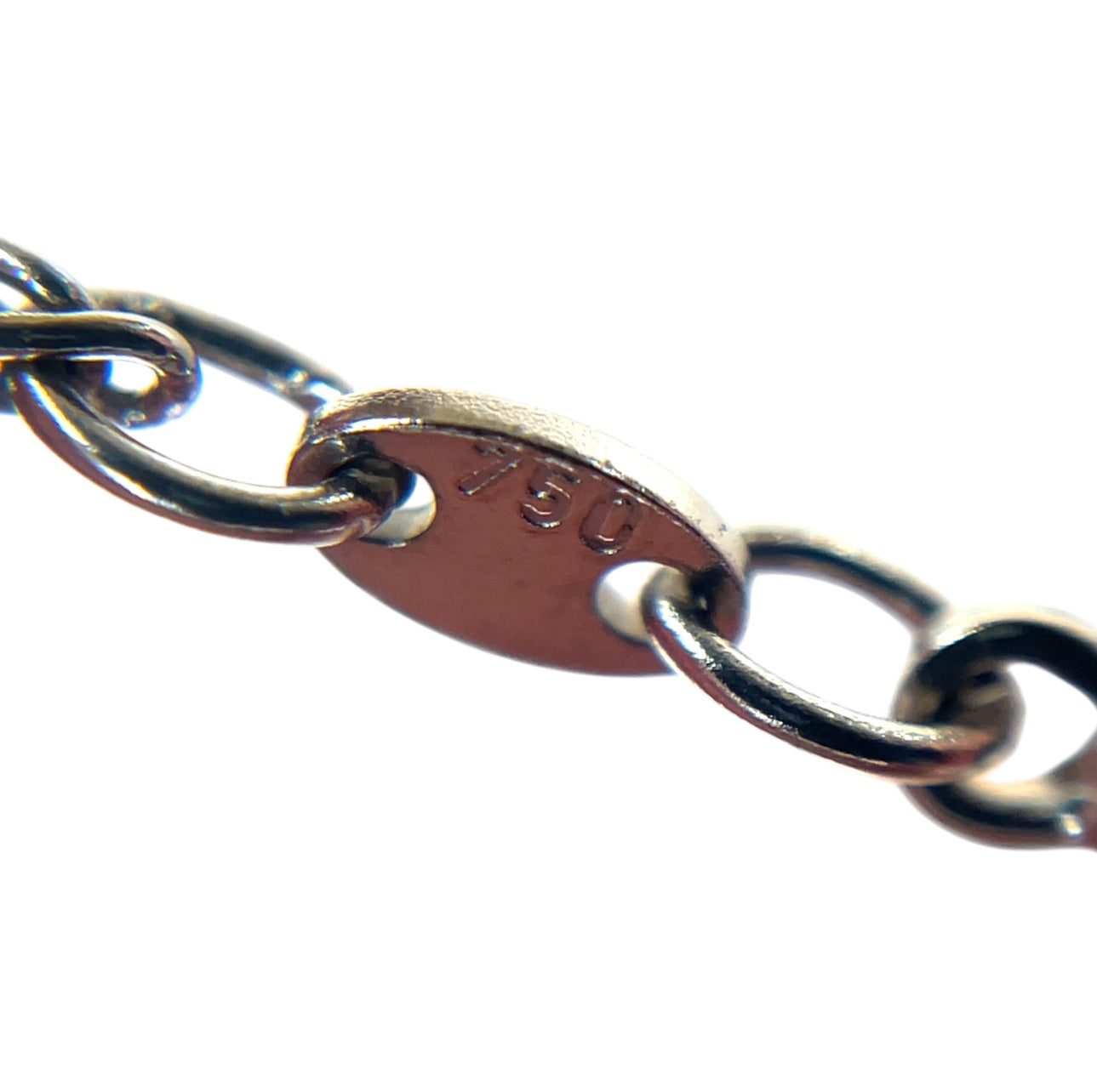 18ct White Gold Diamond Set Pendant & Chain (16")