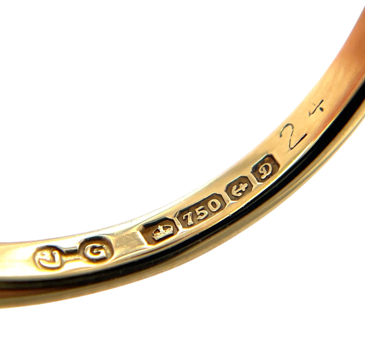 18ct Yellow Gold Three Stone Diamond Ring (O)