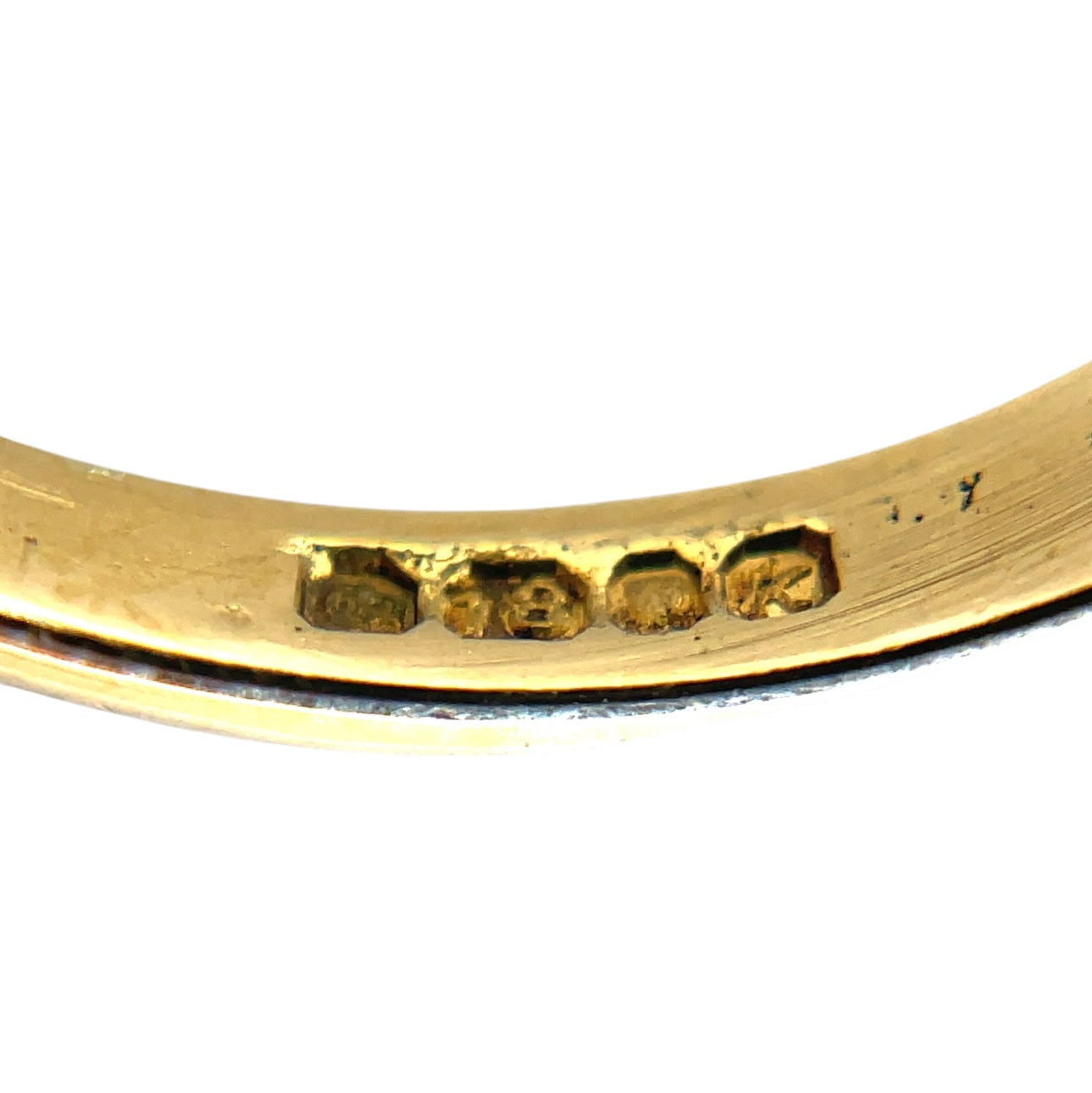 18ct Yellow Gold Carved Sapphire & Diamond Ring (J)