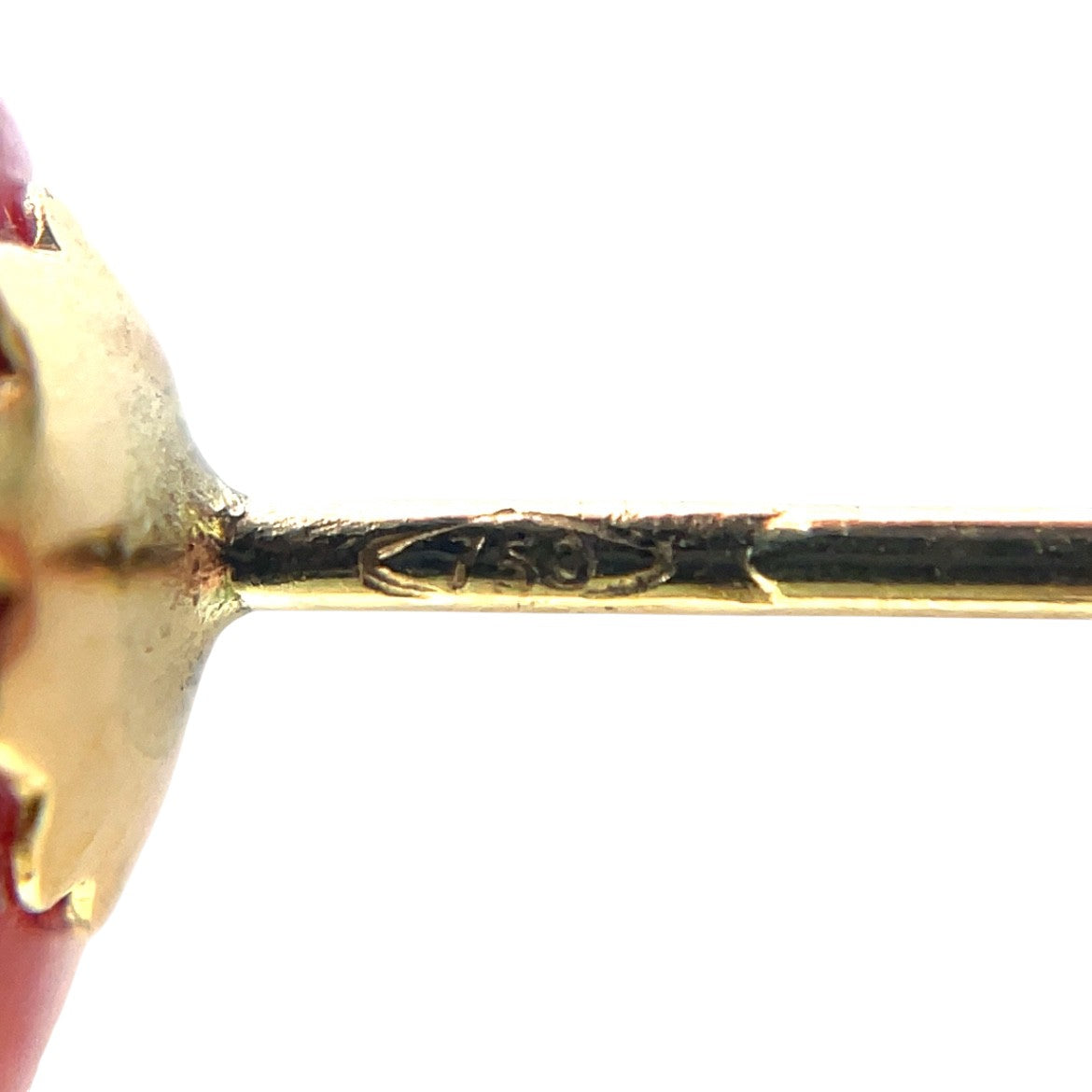18ct Yellow Gold Coral Button Stud Earrings