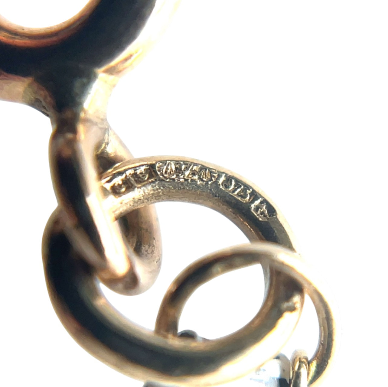 9ct Yellow Gold Disc Pendant & Chain (16-18")