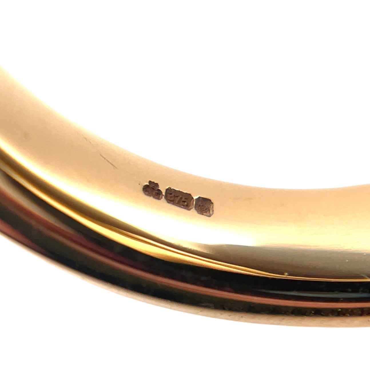 9ct Yellow Gold Oxford Oval Signet Ring (14x12mm)