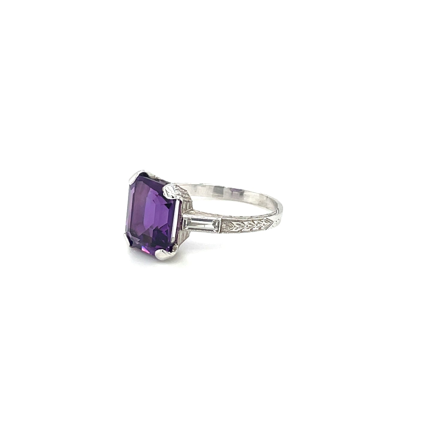 White Metal Amethyst And Diamond Ring