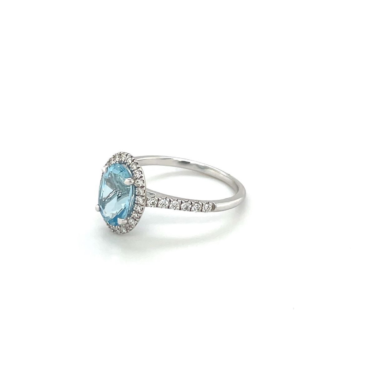 18ct White Gold Aquamarine & Diamond Cluster Ring