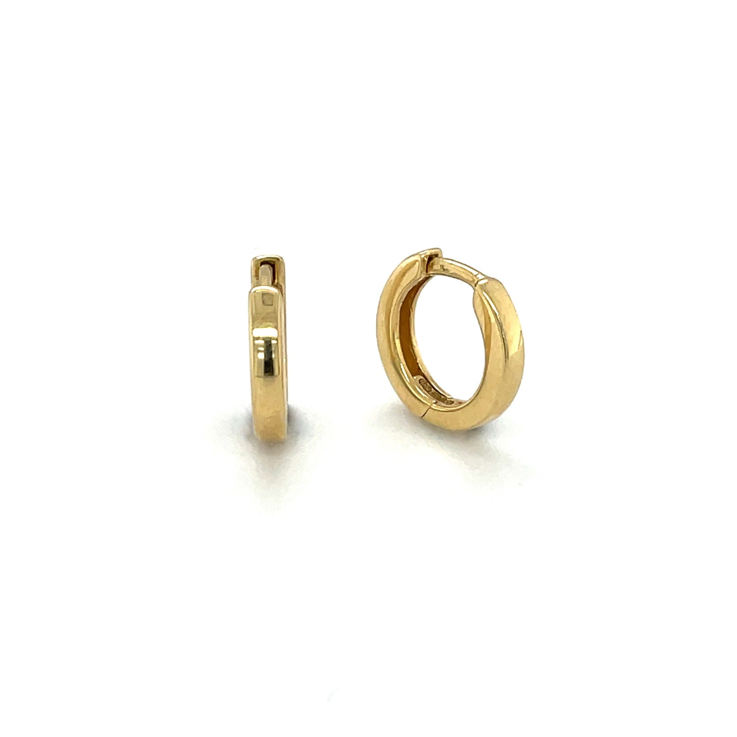 18ct Yellow Gold Square-Edge Huggie Hoop Earrings