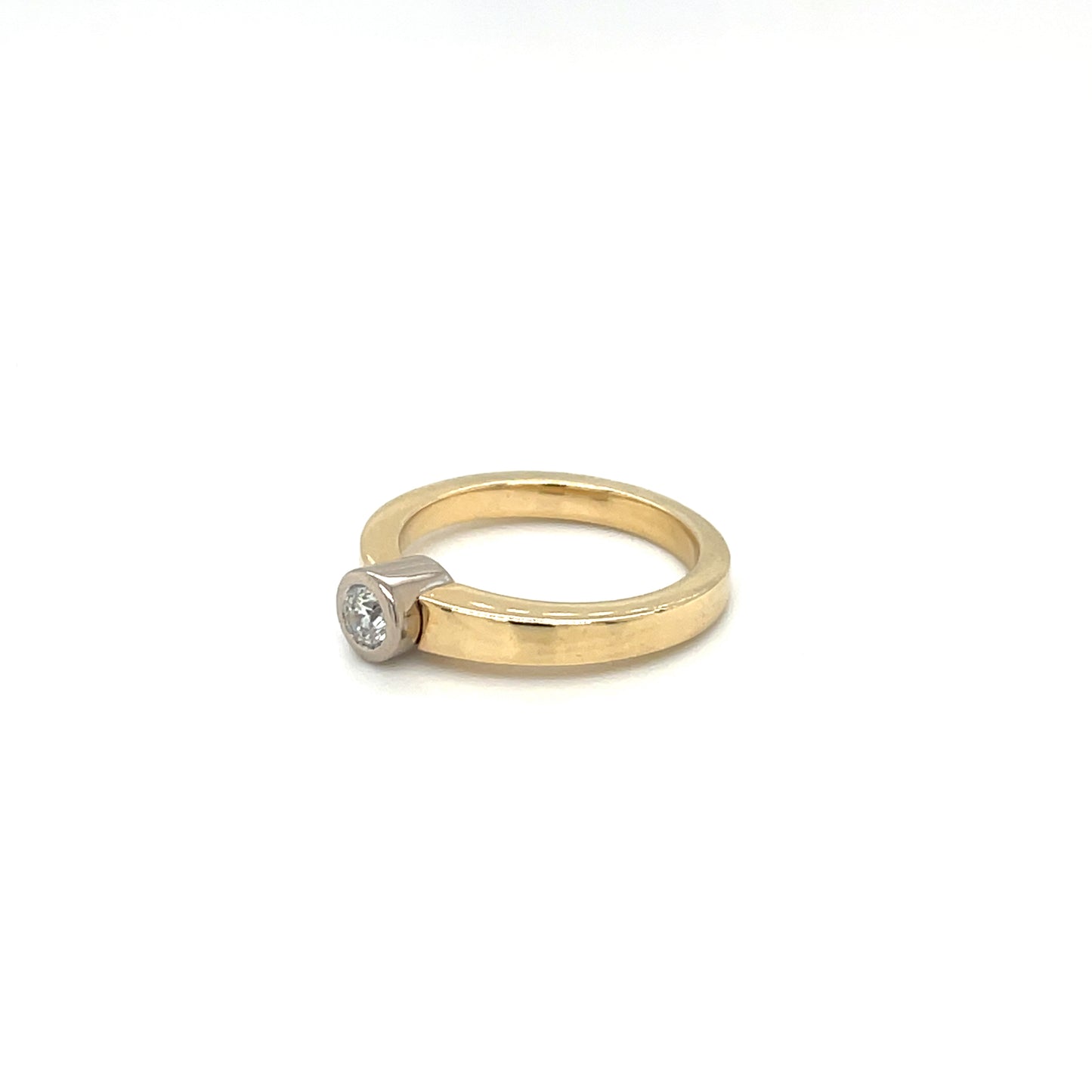 18ct Yellow & White Gold Asymmetrical Diamond Solitaire Ring