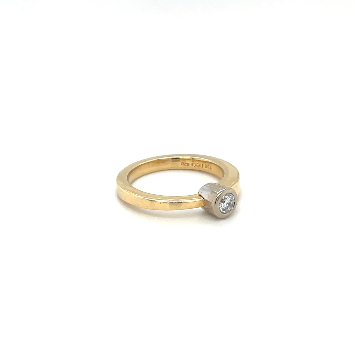 18ct Yellow & White Gold Asymmetrical Diamond Solitaire Ring