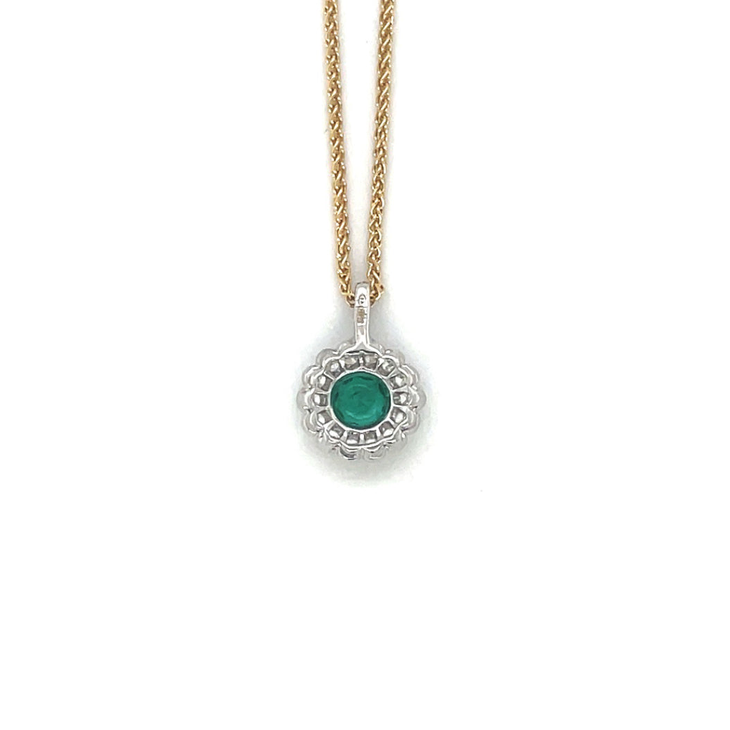 18ct Yellow & White Gold Emerald & Diamond Cluster Pendant & Chain