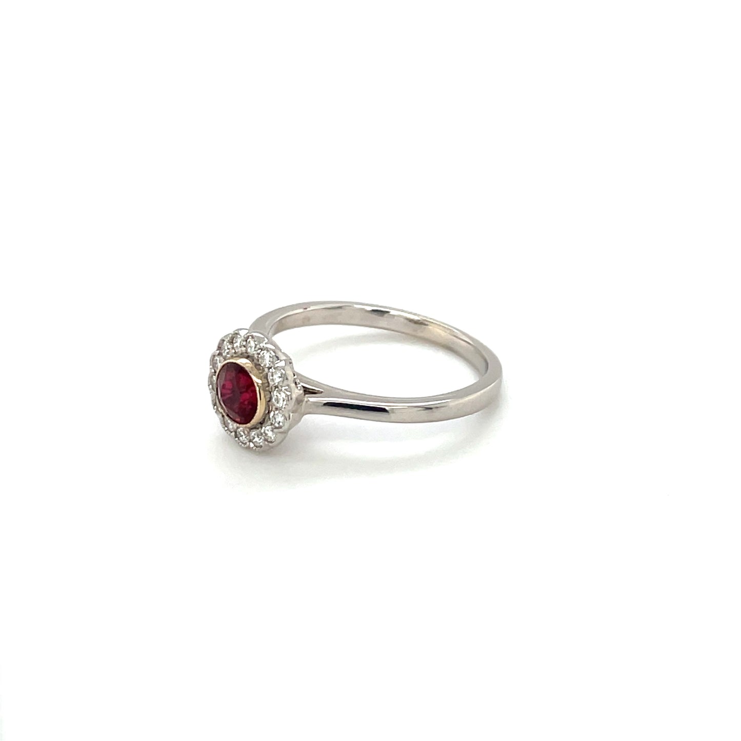 18ct Yellow Gold Ruby & Diamond Cluster Ring