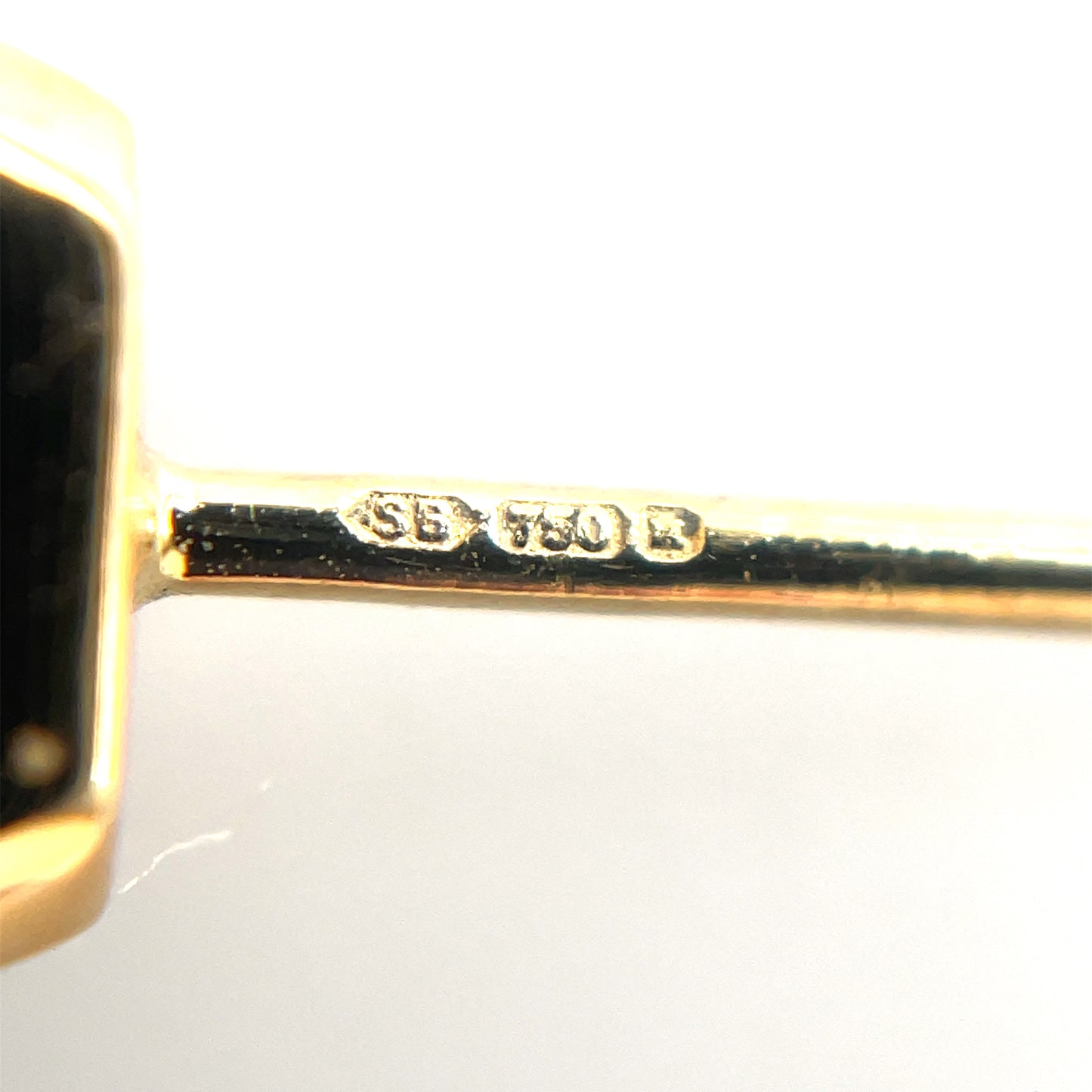 18ct Yellow Gold Rectangle Ruby Stud Earrings