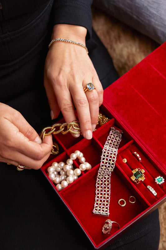 Our Top Three Tips for Travelling with Jewellery