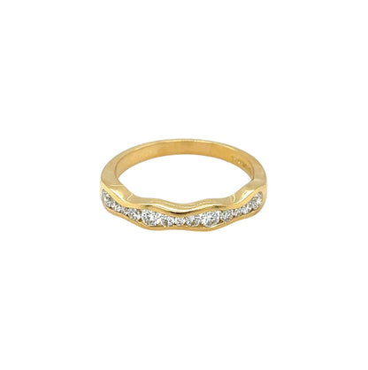 18ct Yellow Gold Diamond Wave Half Eternity Ring (O1/2)