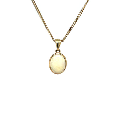 9ct Yellow Gold Opal Pendant