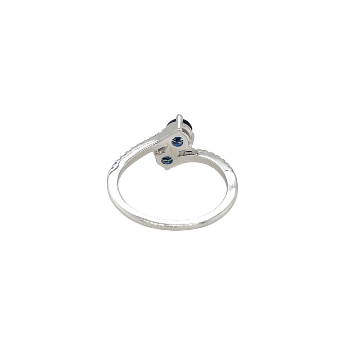 18ct White Gold Sapphire & Diamond Crossover Twist Ring (M1/2)