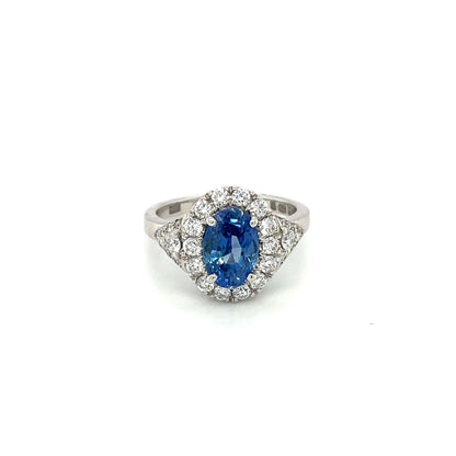 18ct White Gold Oval Sapphire & Diamond Cluster Ring