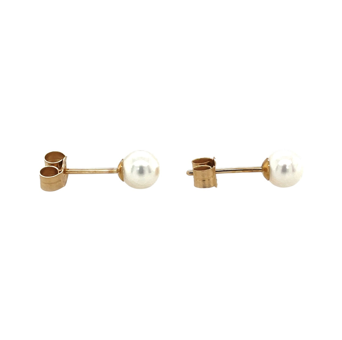 9ct Yellow Gold Freshwater Pearl Stud Earrings (5-5.5mm)