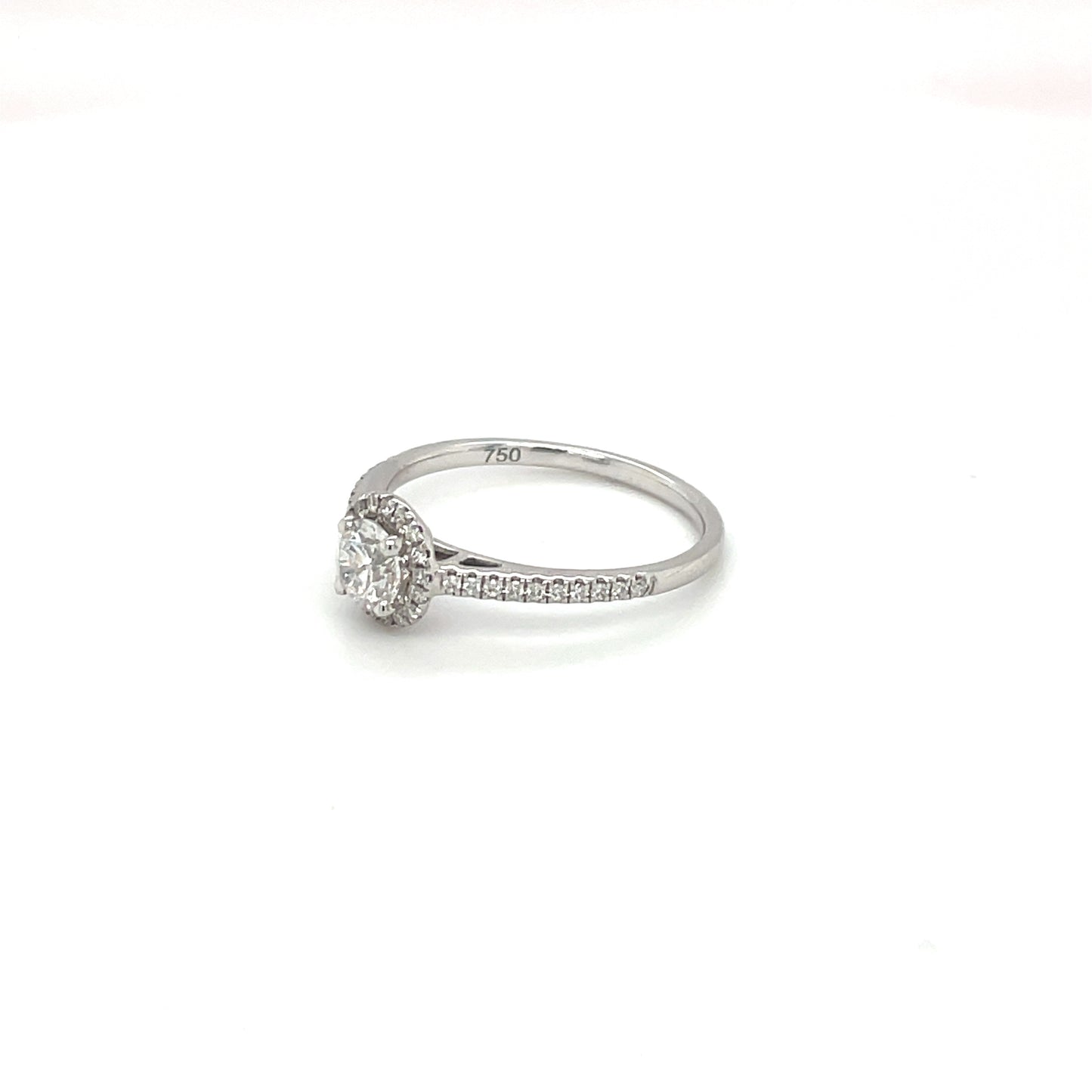 18ct White Gold Diamond Cluster Target Ring
