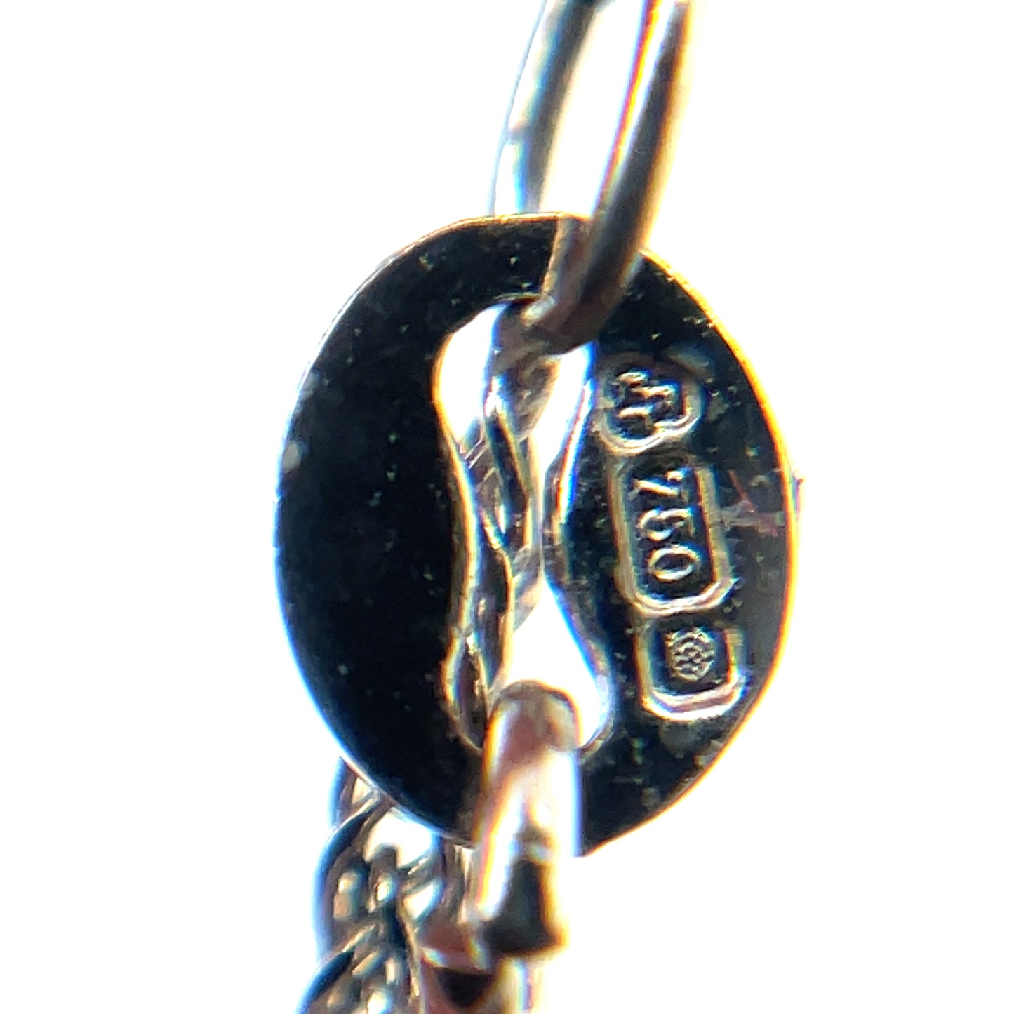 18ct White Gold Diamond Line Pendant & Chain