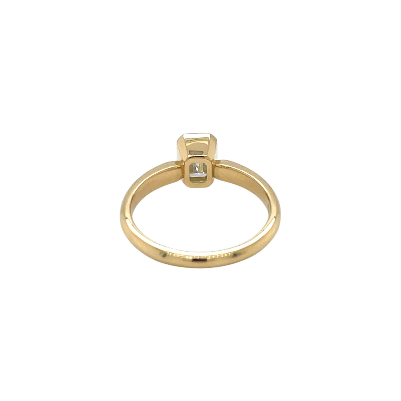 18ct Yellow Gold GIA Certified Emerald Cut Diamond Rubover Ring (L1/2)
