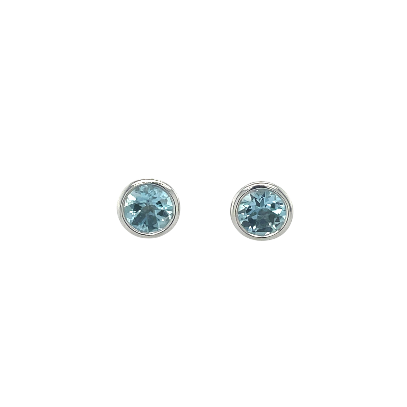 18ct White Gold Round Aquamarine Stud Earrings