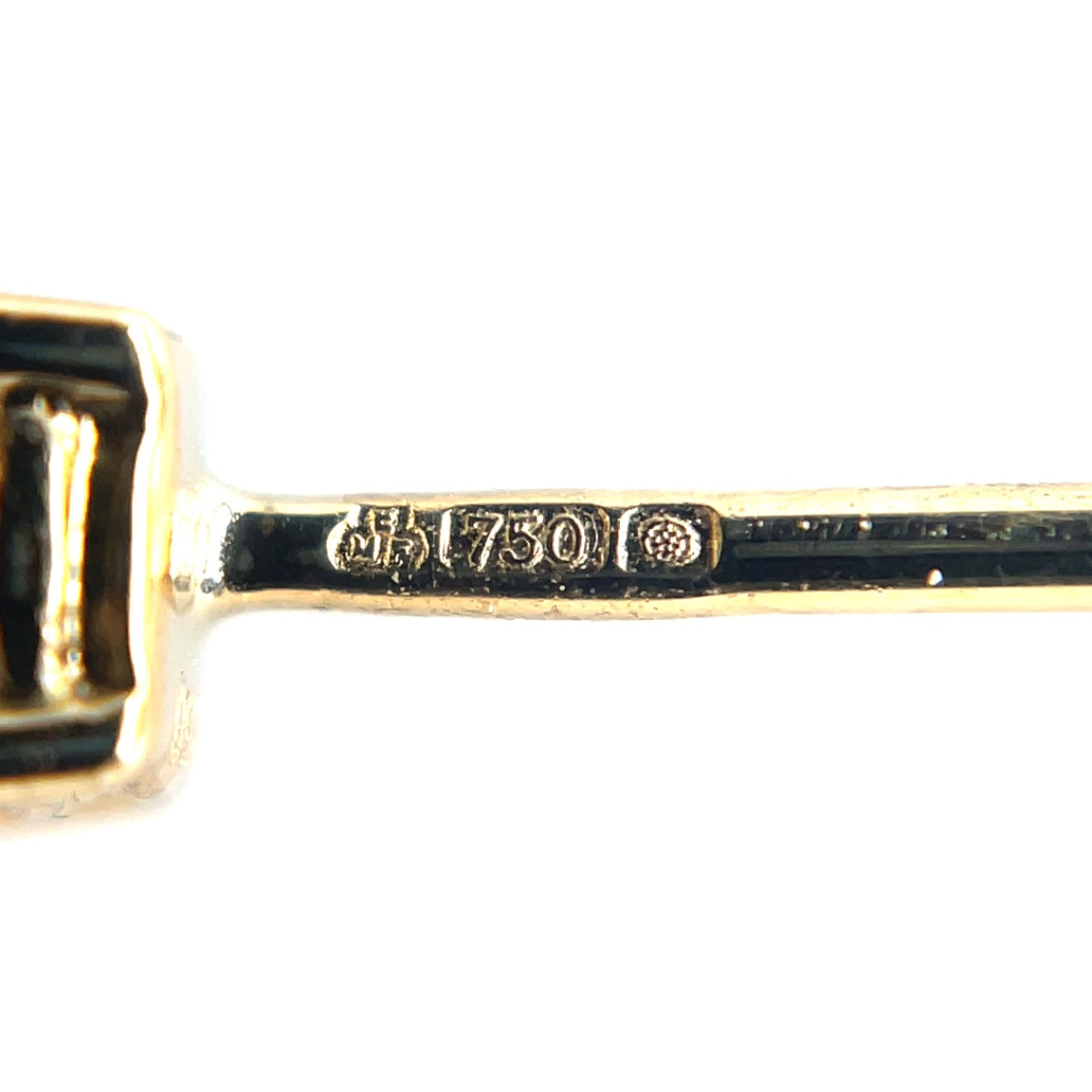 18ct Yellow Gold Diamond Stud Earrings