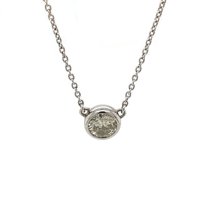 18ct White Gold Diamond Solitaire Necklace