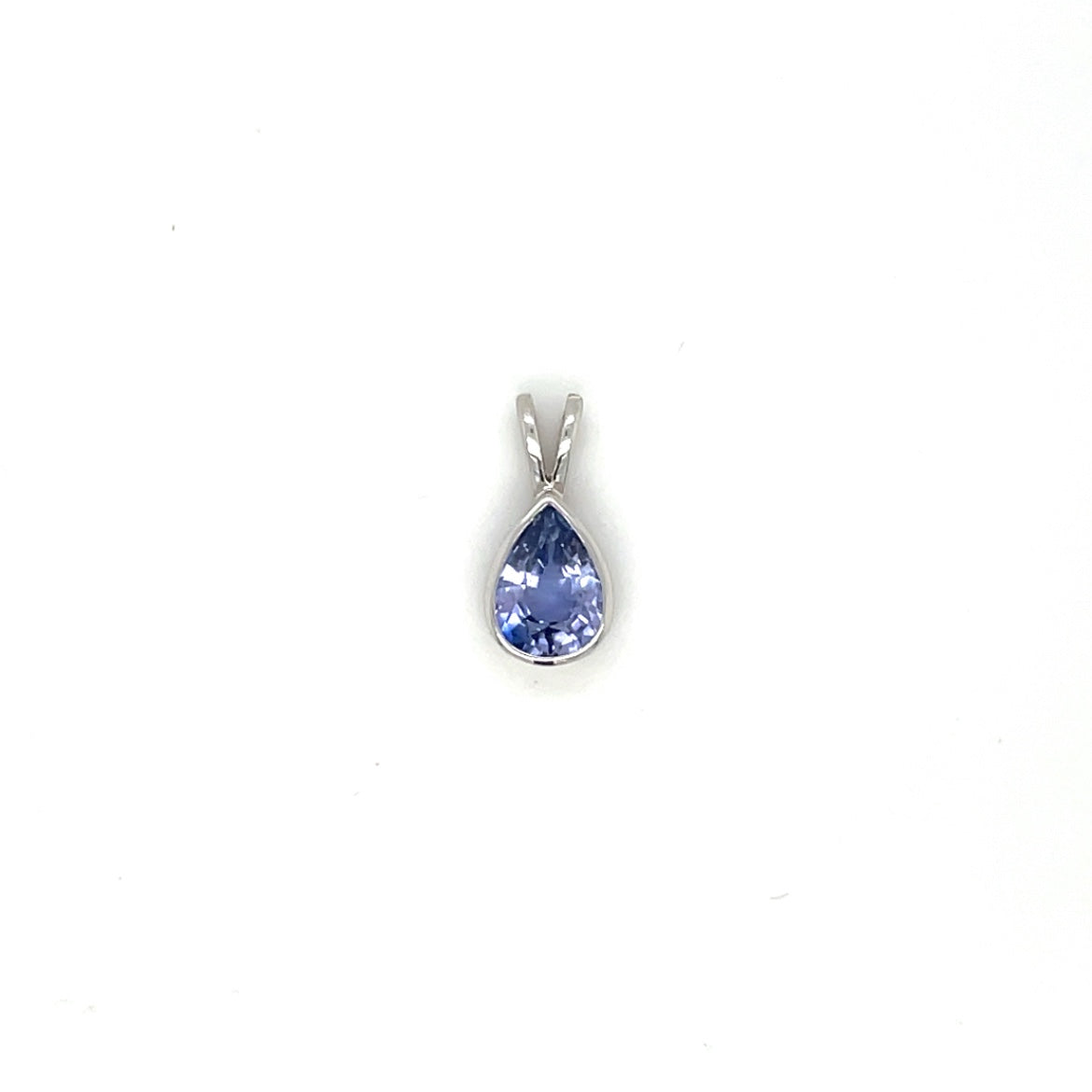 9ct White Gold Tanzanite Pendant