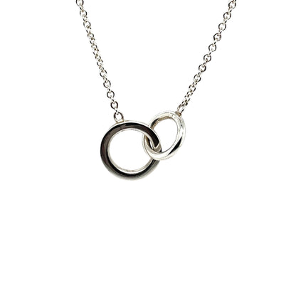 Silver Interlocking Circle Pendant & Chain (16")