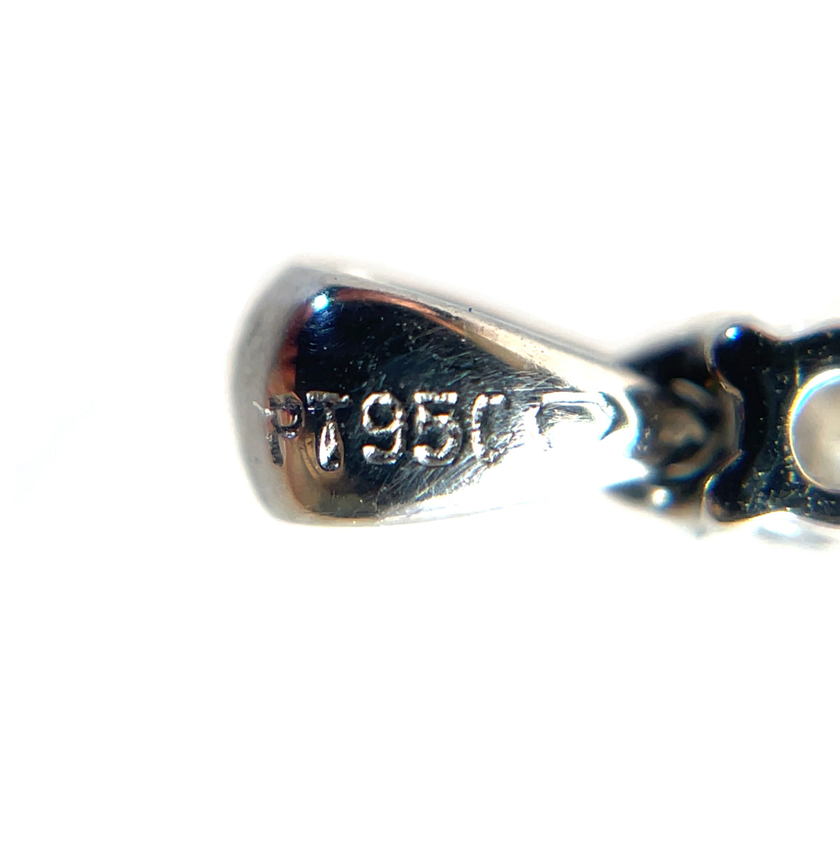 Platinum & Diamond Graduated Pendant