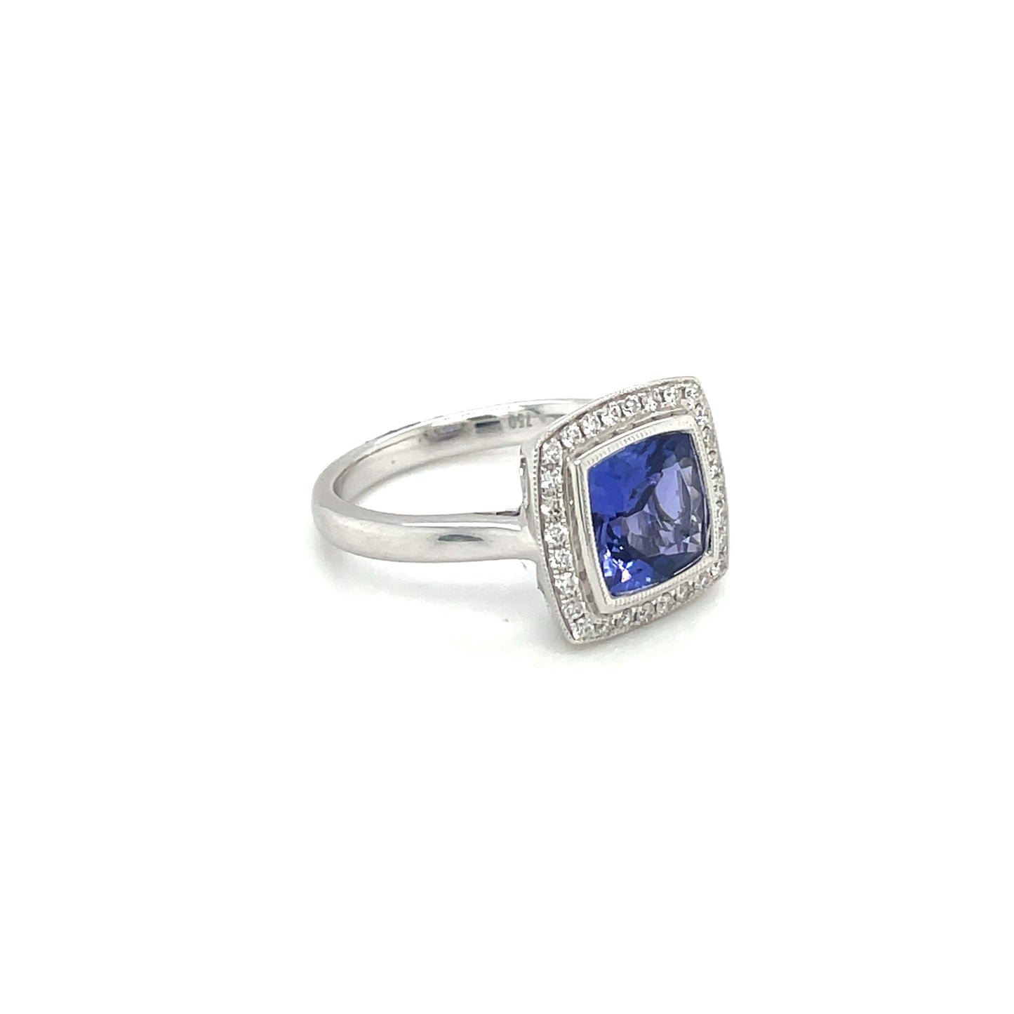 18ct White Gold Tanzanite & diamond Cluster Ring