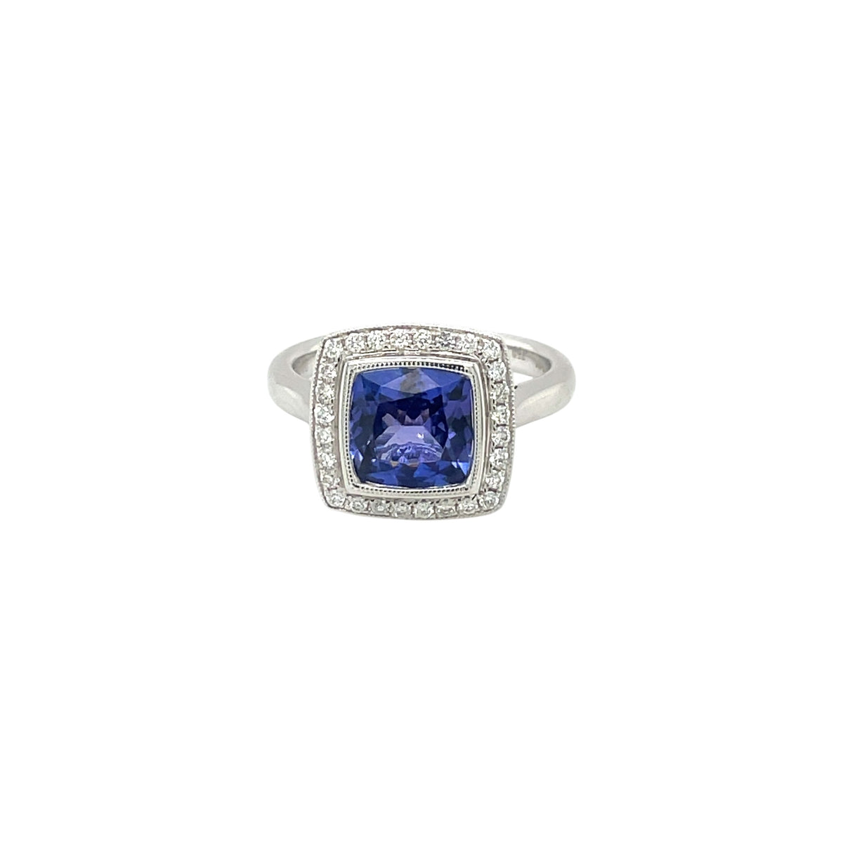18ct White Gold Tanzanite & diamond Cluster Ring (M)