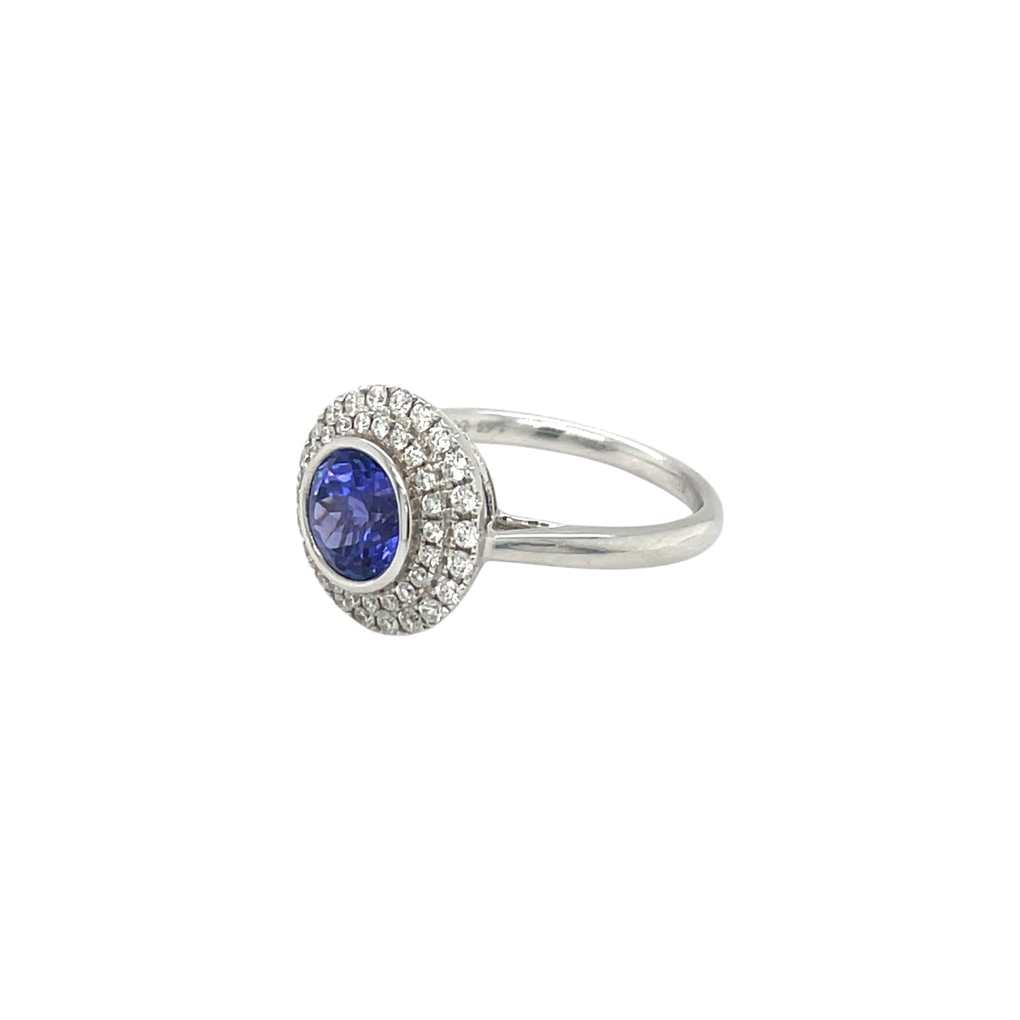 18ct White Gold Diamond and Tanzanite Ring (L1/2)