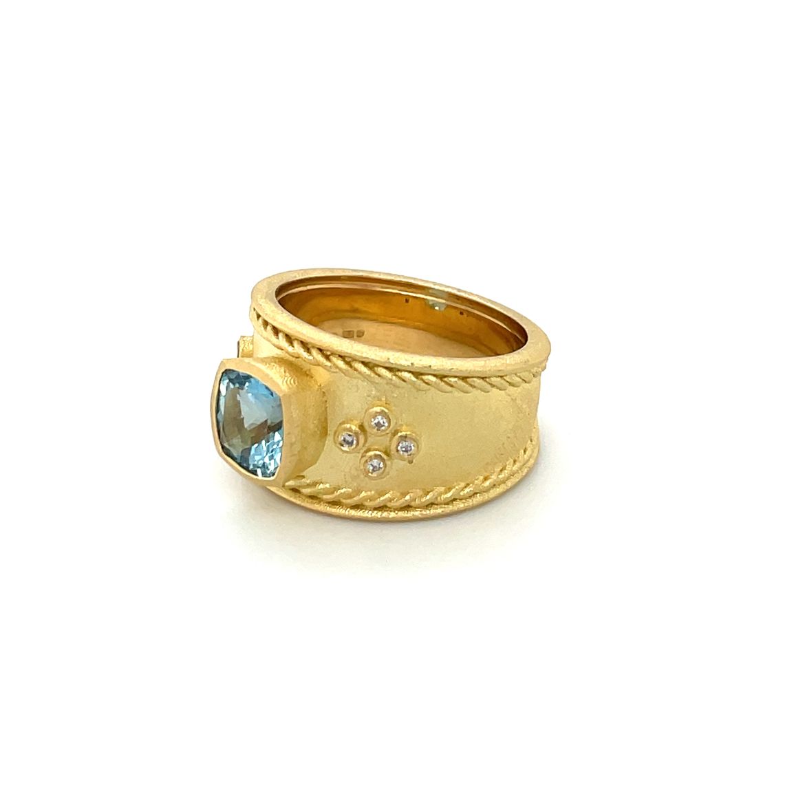 18ct Yellow Gold Aquamarine & Diamond Roman Ring