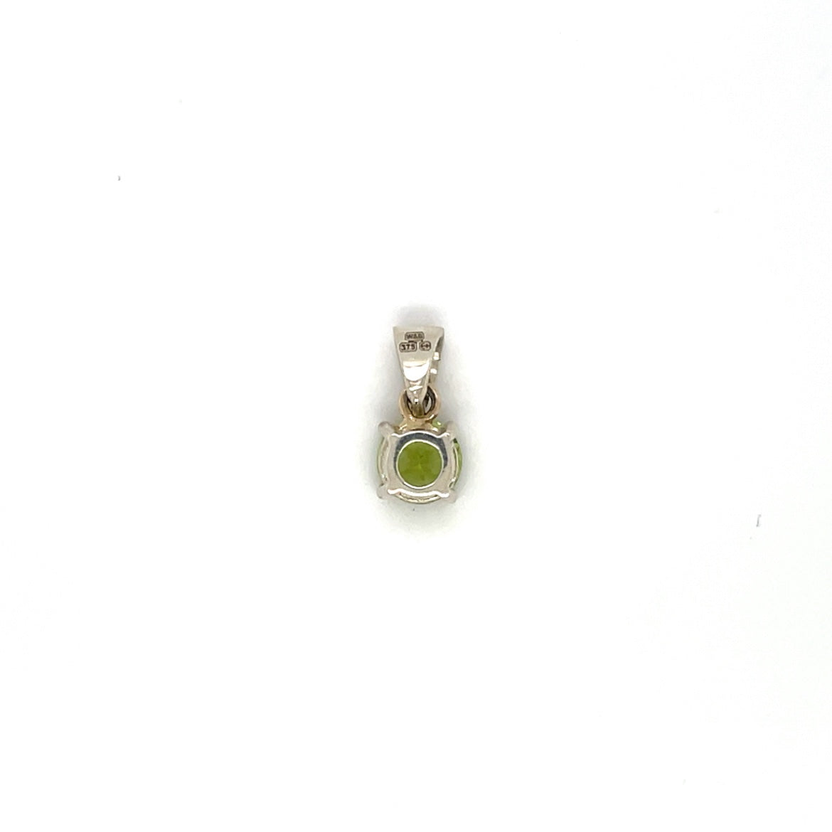 9ct White Gold Peridot Pendant