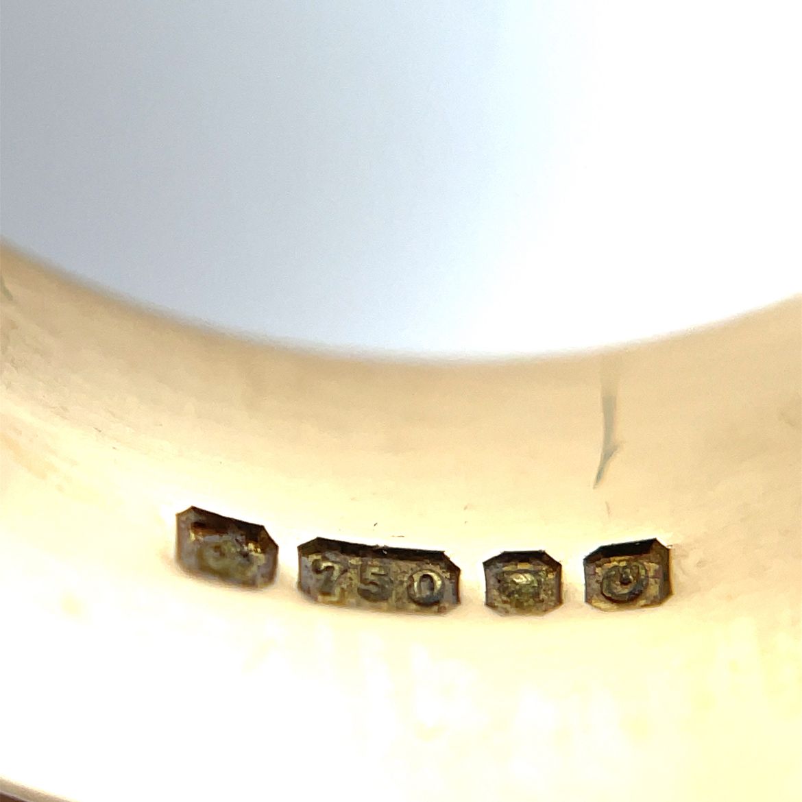 18ct Yellow Gold Diamond Wedding Ring