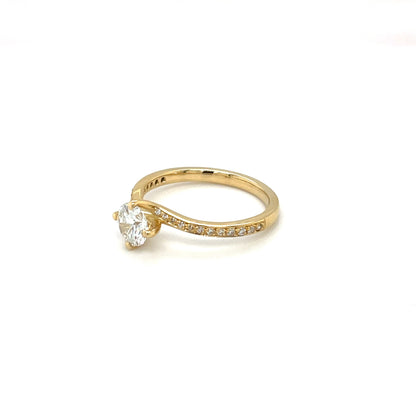 18ct Yellow Gold Diamond Solitaire Twist Ring