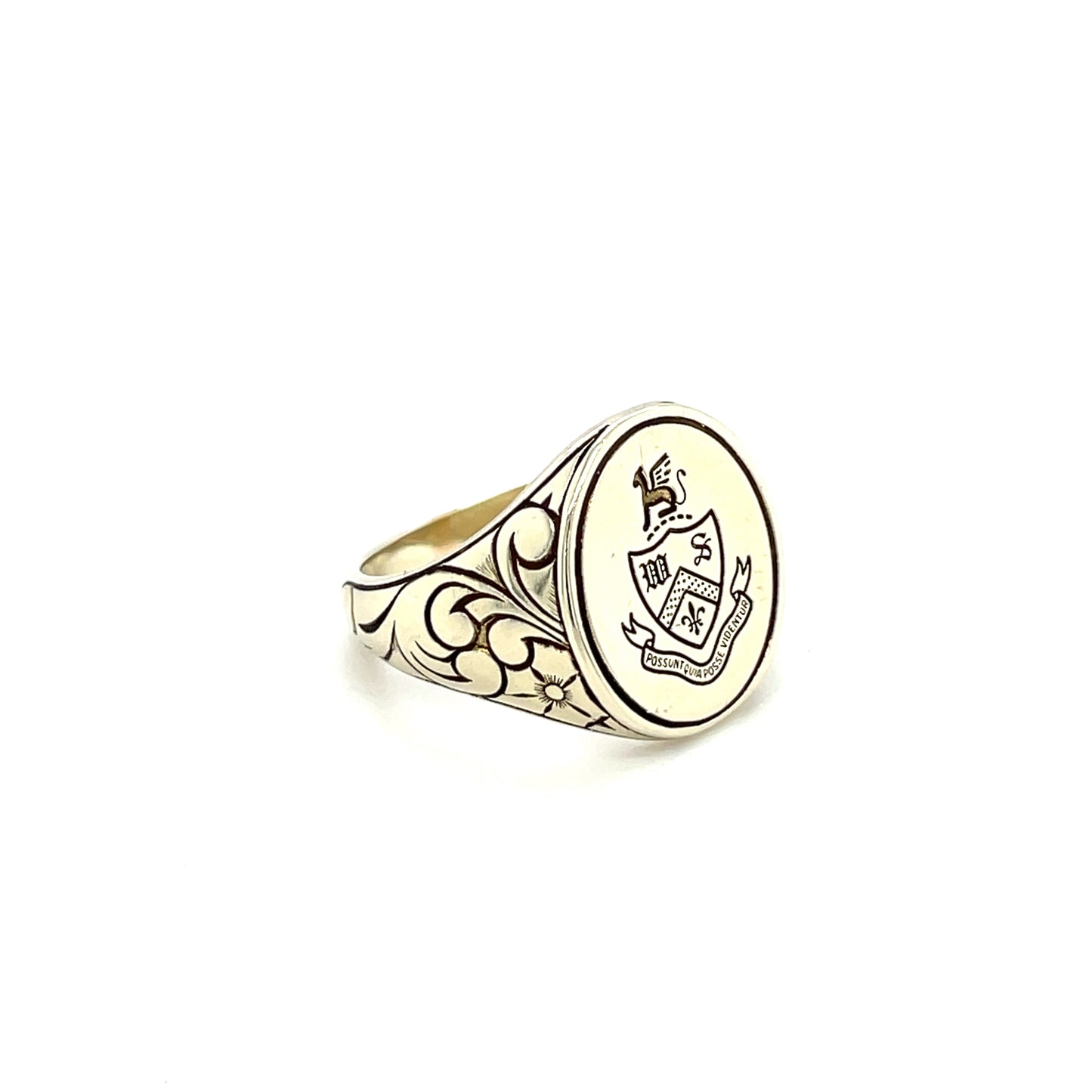 10ct Yellow Gold Engraved Signet Ring (L1/2)