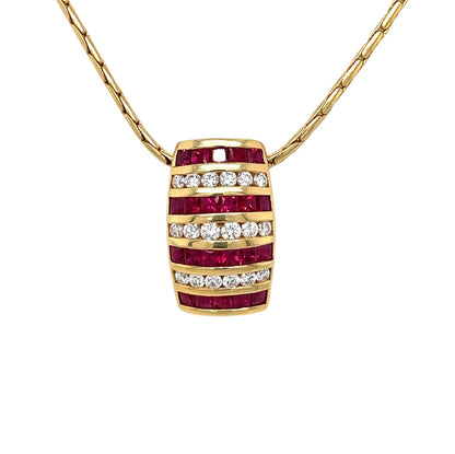 18ct Yellow Gold Ruby & Diamond Pendant & Chain (18")
