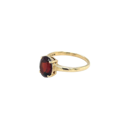 9ct Yellow Gold Garnet Solitaire Ring (N)
