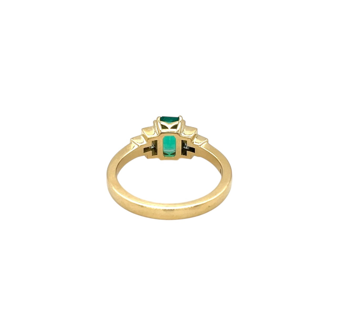 18ct Yellow Gold Emerald & Diamond Ring (M)