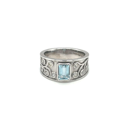 14ct White Gold Aquamarine & Diamond Roman-Style Ring