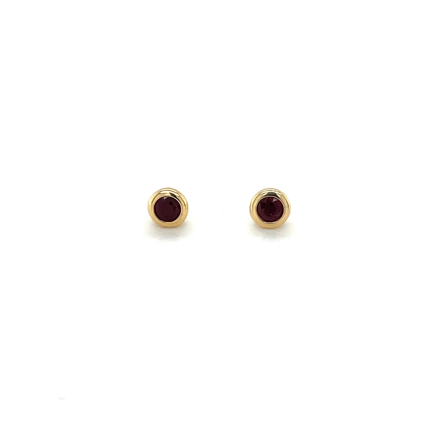 18ct Yellow Gold Round Ruby Stud Earrings
