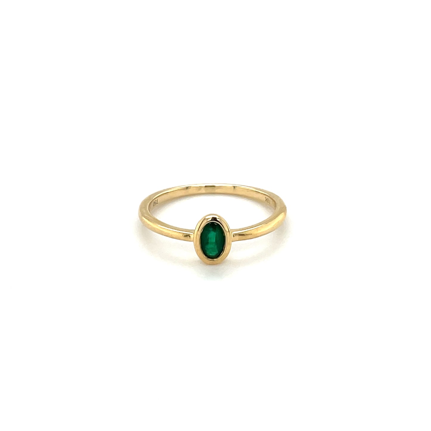 18ct Yellow Gold Oval Emerald Solitaire Ring