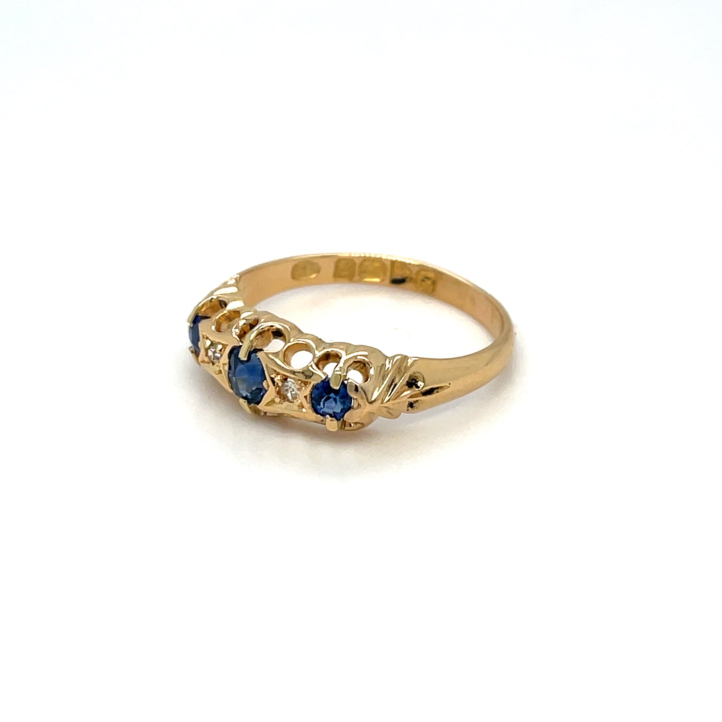18ct Yellow Gold Sapphire and Diamond Ring (N)