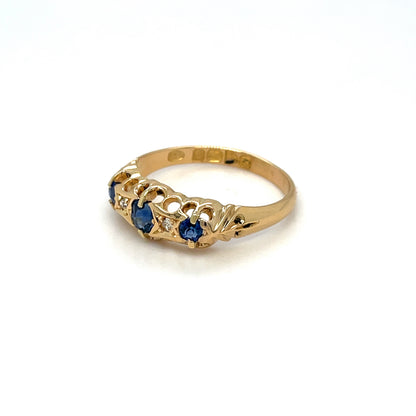 18ct Yellow Gold Sapphire and Diamond Ring (N)