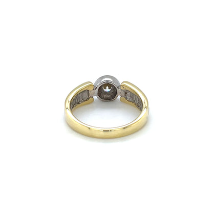 18ct Yellow & White Gold Diamond Solitaire Ring (N)