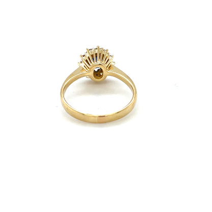 18ct yellow Gold Sapphire and Diamond Cluster Ring