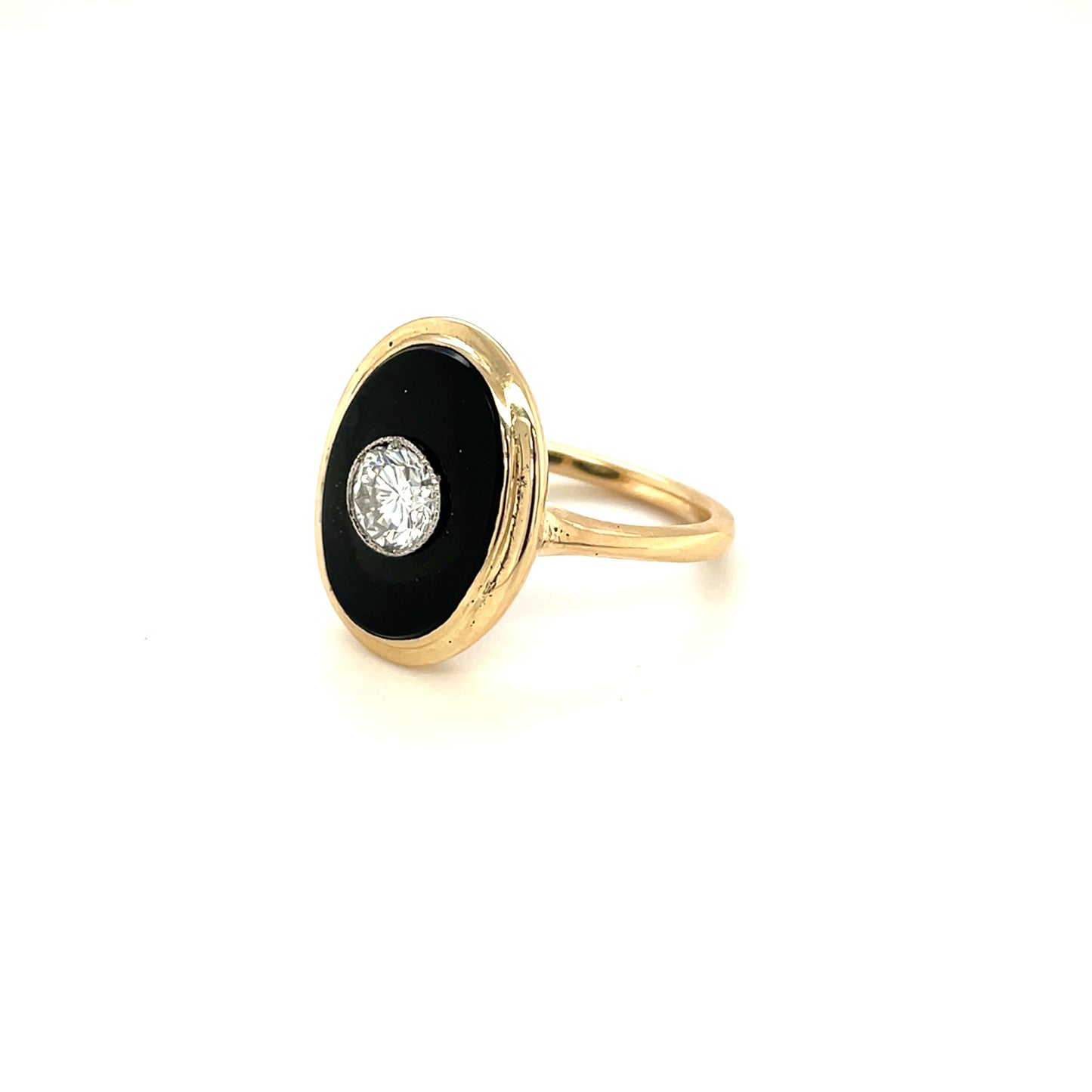 14ct Yellow Gold Onyx & Diamond Ring (L)